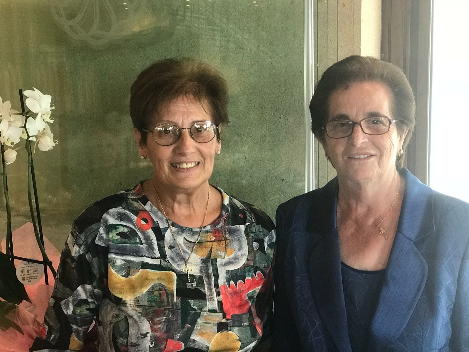 Foto de Sor Raquel y Sor Rosario en el homenaje del 6 de septiembre de 2018