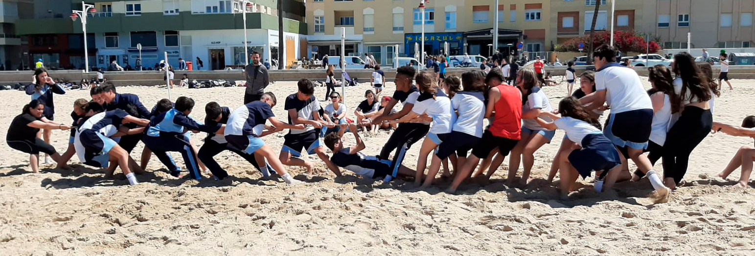 Día del Padre Usera 2022: ESO y Bachillerato participan en la Eucaristía y en actividades deportivas y de convivencia en la playa